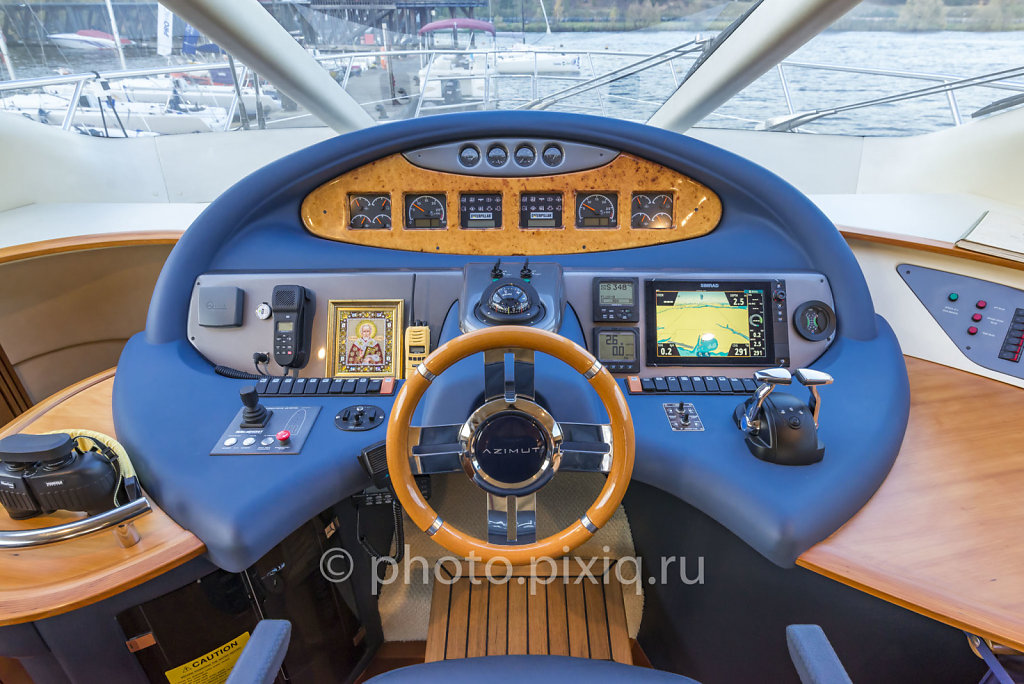 Яхта Azimut Flybridge 55